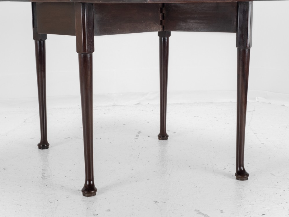 George II Cuban Mahogany Small Drop-Leaf Gateleg Table – (Georgian, Mid 18th Century, Pad Foot, Occasional / Dining Table Circa 1740 ) View XIV