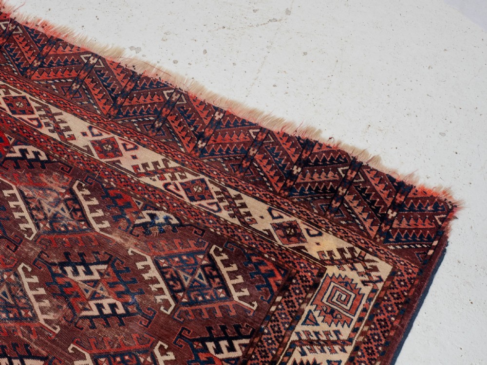 Antique 19th Century Yomut Turkmen Hand-woven Carpet with Dyrnak Guls, 301 × 174 cm (9'11