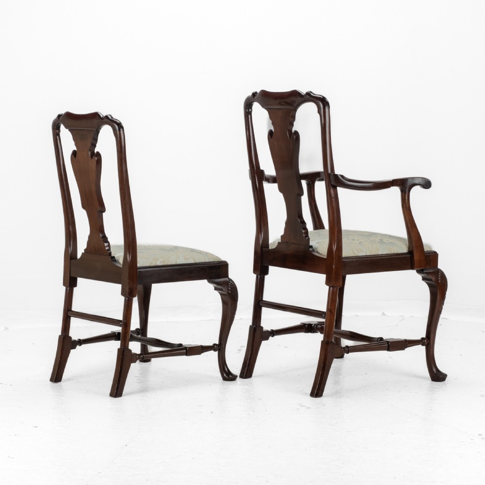 Edwardian Queen Anne Style Set of 8 Carved Mahogany Dining Chairs with Carvers by Waring & Gillow, circa 1905 (Georgian / George I / Armchair / Elbow Chairs) View XIX