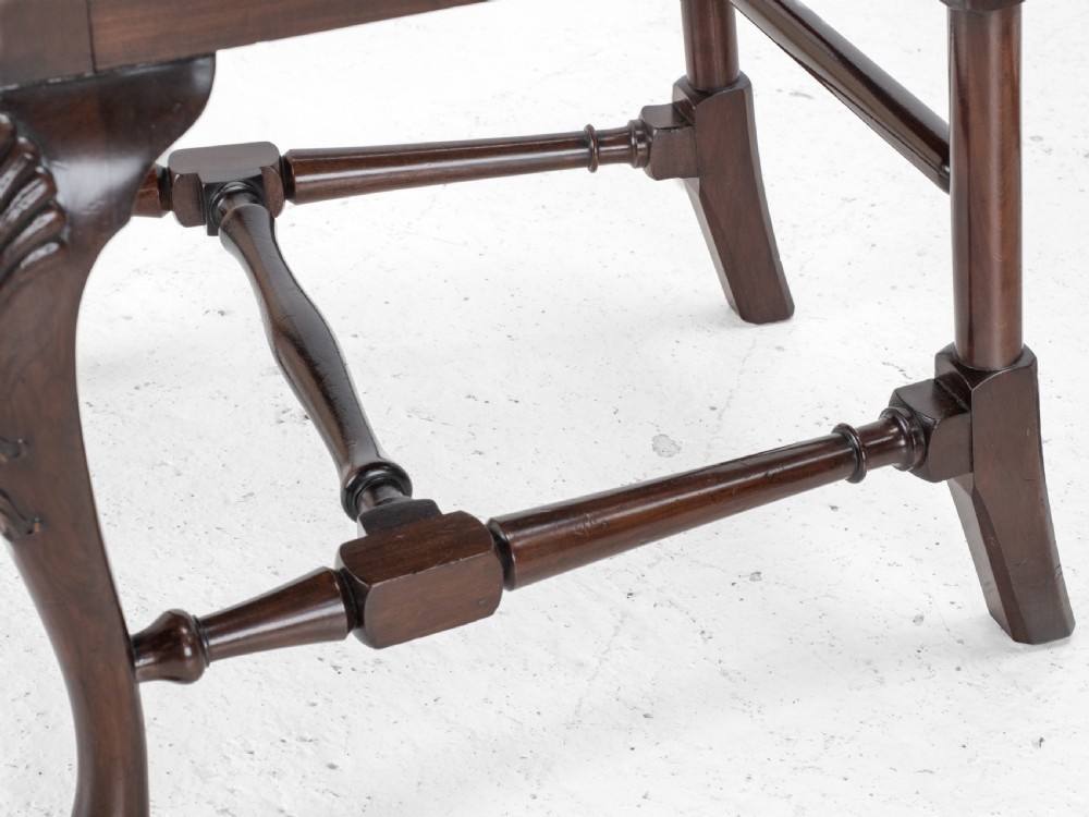 Edwardian Queen Anne Style Set of 8 Carved Mahogany Dining Chairs with Carvers by Waring & Gillow, circa 1905 (Georgian / George I / Armchair / Elbow Chairs) View XXIII