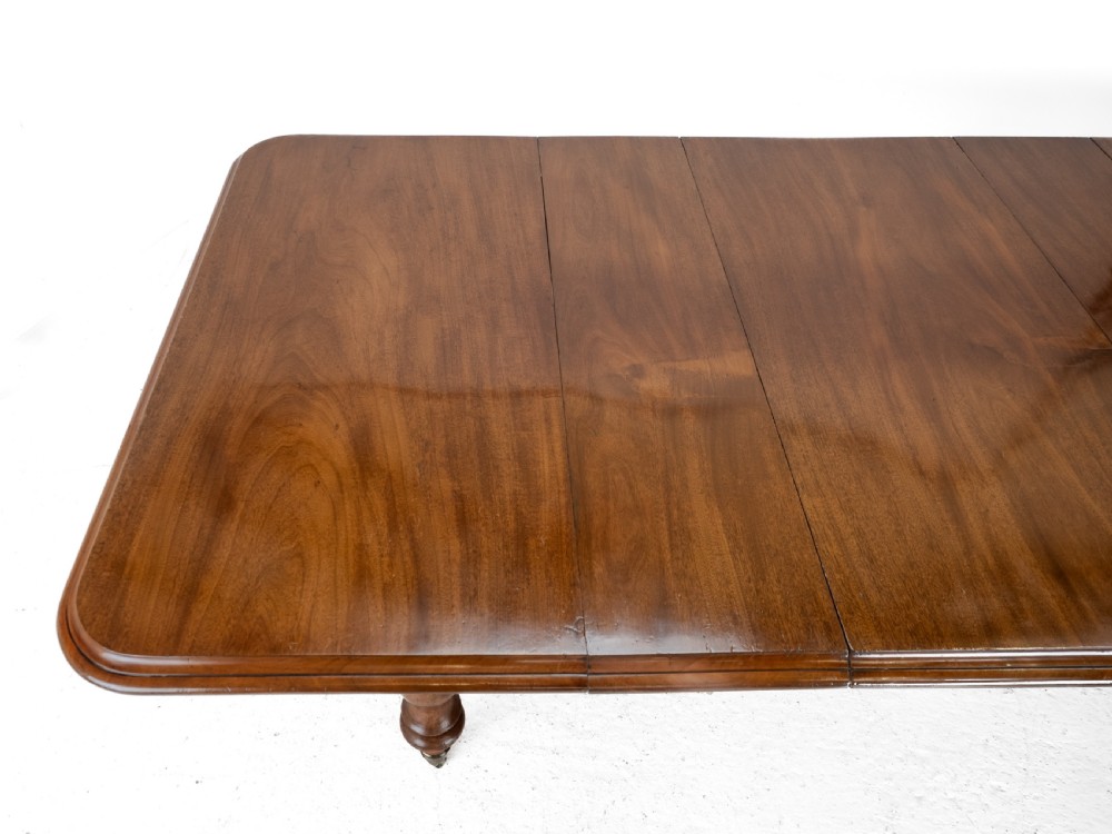 Large Early Victorian 9ft Mahogany Pull-out Extending Dining Table, Circa 1850 — Seats 10 to 12 (Mid 19th Century) View XV