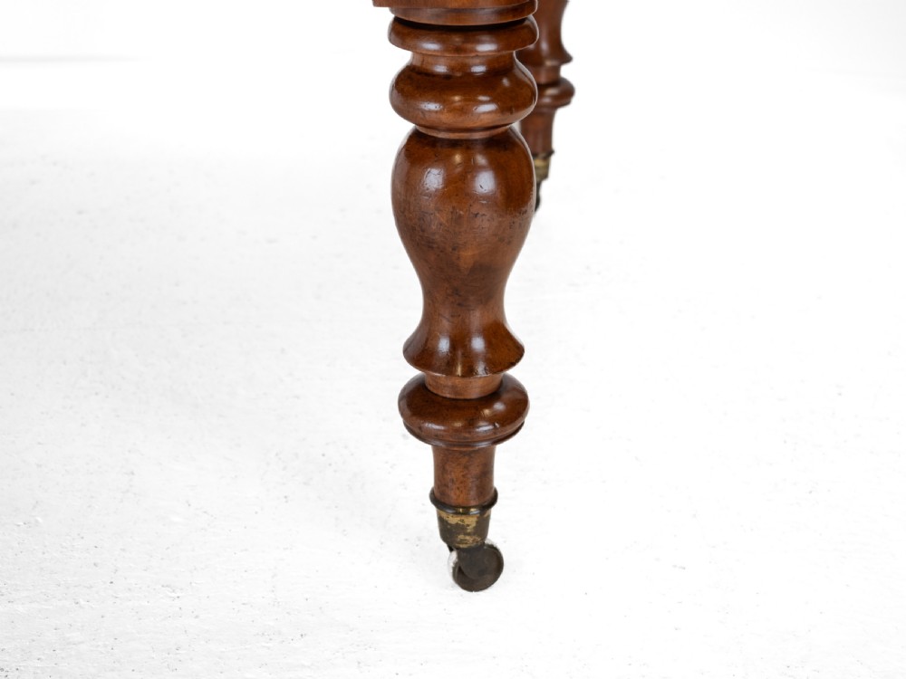 Large Early Victorian 9ft Mahogany Pull-out Extending Dining Table, Circa 1850 — Seats 10 to 12 (Mid 19th Century) View XXIII