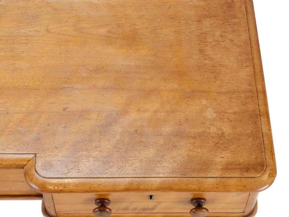 Heal & Son Satinwood Inverted Breakfront Pedestal Desk, Late 19th Century View X