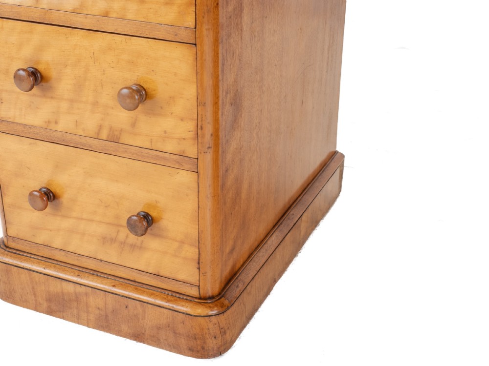 Heal & Son Satinwood Inverted Breakfront Pedestal Desk, Late 19th Century View XV