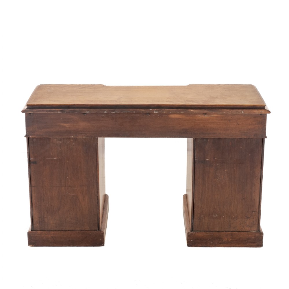 Heal & Son Satinwood Inverted Breakfront Pedestal Desk, Late 19th Century View XVII