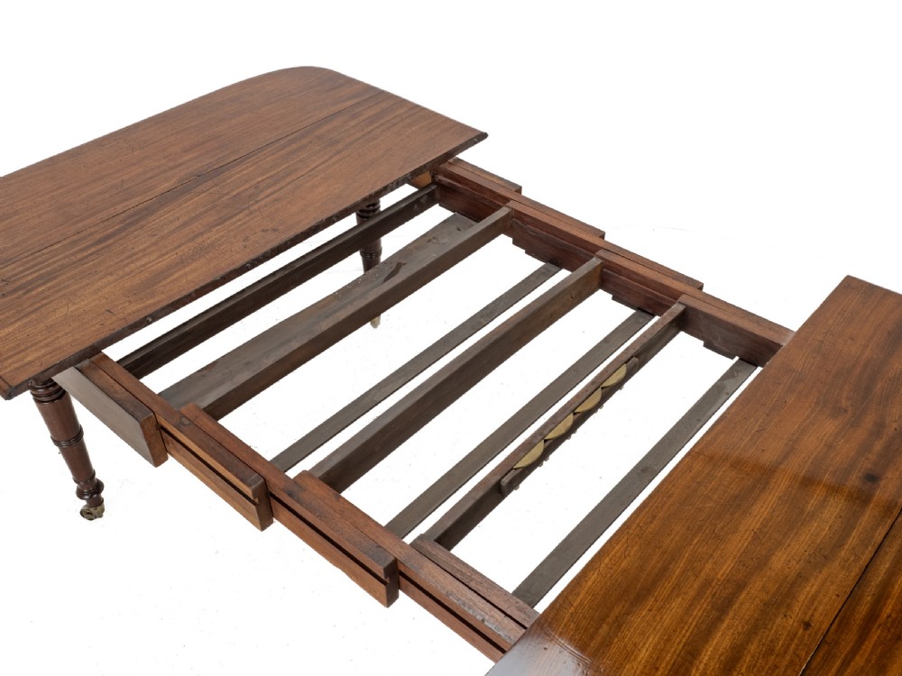 Regency Metamorphic Mahogany & Ebony-Inlaid Extending Dining Table, c.1820 – Expands to 7ft 6in, Seats 8 View VII