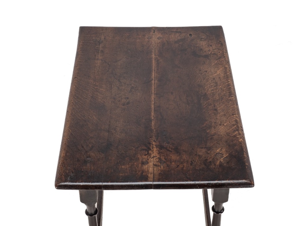 Early 18th Century English Oak Side Table with Drawer, Circa 1700–1720 (Georgian, George I) View VI