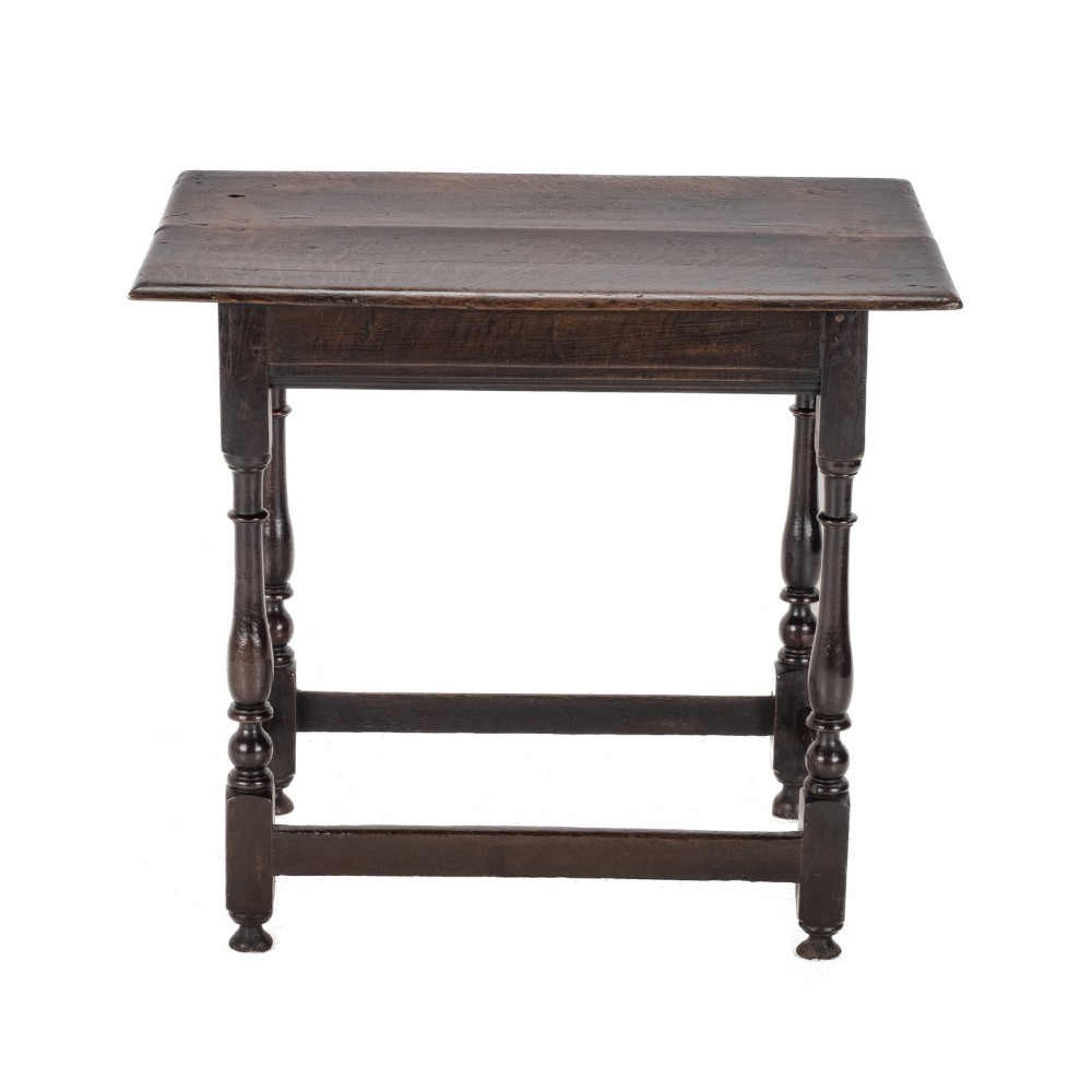 Early 18th Century English Oak Side Table with Drawer, Circa 1700–1720 (Georgian, George I) View XI