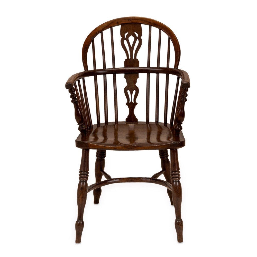 A set of six early 19th-century Windsor armchairs featuring hoop backs, pierced central splats, saddle seats, turned legs, and curved crinoline stretchers. View VIII