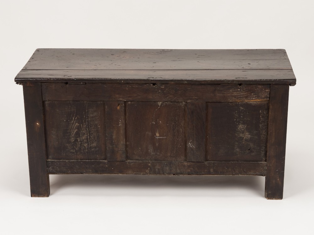 Early 18th Century English Oak Three-Panel Coffer, c.1720–1740 View XI