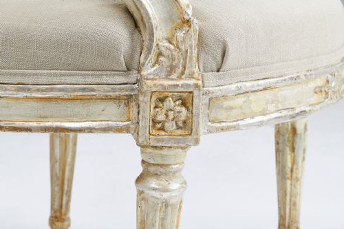 PAIR OF 18TH CENTURY SILVER GILT CHAIRS - ADDITIONAL PHOTO 5