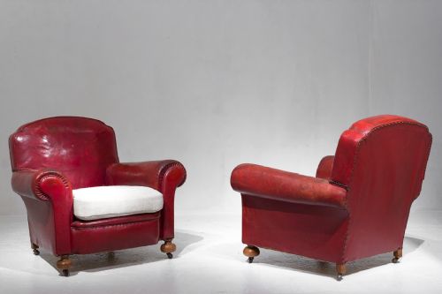 PAIR OF ENGLISH CLUB ARMCHAIRS - ADDITIONAL PHOTO 1