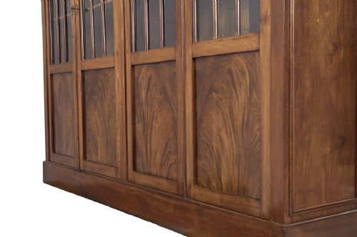 EARLY 19TH CENTURY MAHOGANY BOOKCASE - ADDITIONAL PHOTO 5