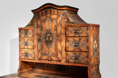 18TH CENTURY PAINTED CUPBOARD - ADDITIONAL PHOTO 2
