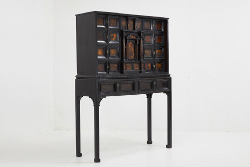17TH CENTURY FLEMISH CABINET - ADDITIONAL PHOTO 1