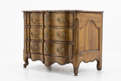 18th century french walnut commode - CATEGORY: ANTIQUE CHEST OF DRAWERS - DATED 18TH CENTURY