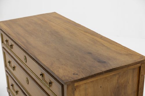 18TH CENTURY FRENCH COMMODE - ADDITIONAL PHOTO 4