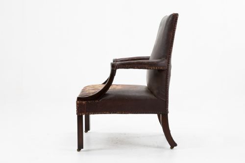18TH CENTURY ENGLISH GAINSBOROUGH CHAIR - ADDITIONAL PHOTO 2