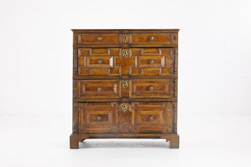 18TH CENTURY OAK CHEST OF DRAWERS - ADDITIONAL PHOTO 1