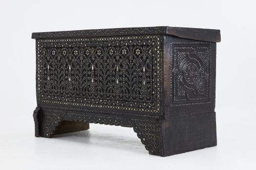 LATE 19TH CENTURY SYRIAN CHEST - ADDITIONAL PHOTO 1