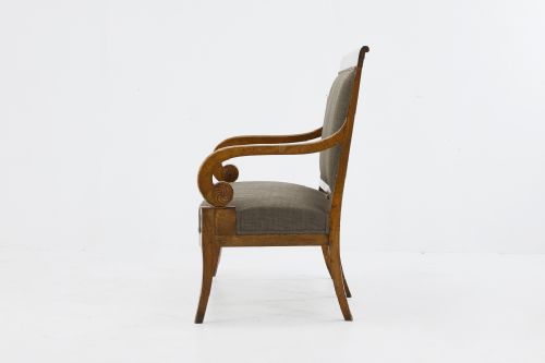 19TH CENTURY FRENCH WALNUT SOFA - ADDITIONAL PHOTO 4
