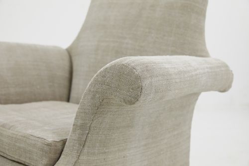 SHAPELY 18TH CENTURY ENGLISH ARMCHAIR - ADDITIONAL PHOTO 2
