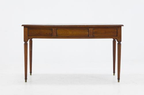 18th century bureau plat - CATEGORY: ANTIQUE TABLES - DATED 18TH CENTURY