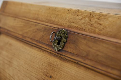 18TH CENTURY FRENCH BUREAU - ADDITIONAL PHOTO 6