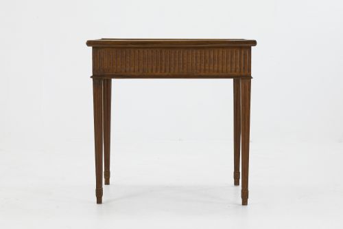 french 18th century mahogany tray top games table - CATEGORY: ANTIQUE TABLES - DATED 18TH CENTURY