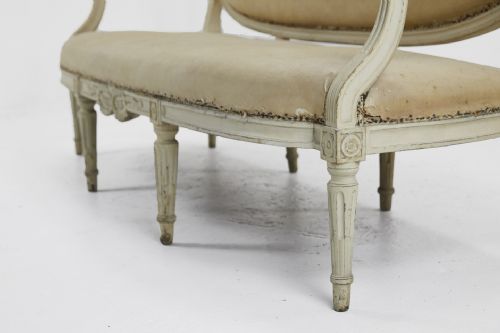 18TH CENTURY WALNUT KINGWOOD COMMODE CIRCA 1780 - ADDITIONAL PHOTO 3