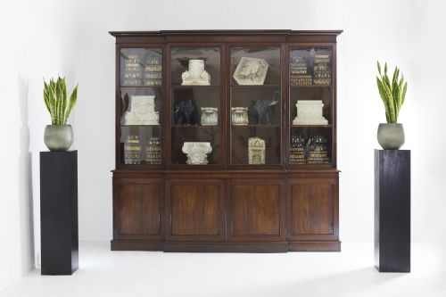 EARLY 19TH CENTURY ENGLISH MAHOGANY BREAKFRONT BOOKCASE - ADDITIONAL PHOTO 4