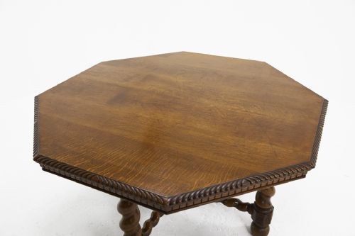 19TH CENTURY ENGLISH OAK OCTAGONAL CENTRE TABLE - ADDITIONAL PHOTO 4