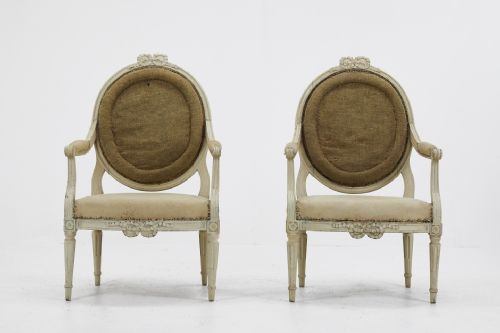 pair of french painted 18th century armchairs - CATEGORY: ANTIQUE CHAIRS - DATED 18TH CENTURY