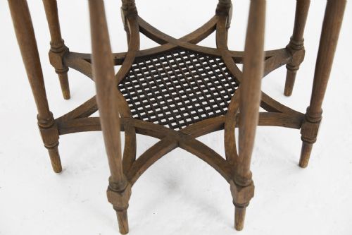 EARLY 20TH CENTURY OAK OCTAGONAL OCCASIONAL TABLE - ADDITIONAL PHOTO 2