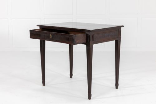 18TH CENTURY FRENCH MAHOGANY SIDE TABLE - ADDITIONAL PHOTO 4