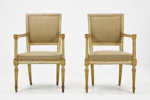 PAIR OF 18TH CENTURY ITALIAN PAINTED GILT ARMCHAIRS - ADDITIONAL PHOTO 1