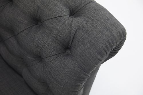 19TH CENTURY ENGLISH COUNTRY HOUSE CHESTERFIELD SOFA - ADDITIONAL PHOTO 5