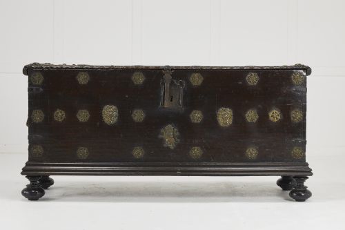 17th century walnut spanish trunk - CATEGORY: ANTIQUE CHESTS - DATED 17TH CENTURY