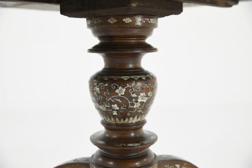 19TH CENTURY CHINESE MOTHER OF PEARL INLAID TABLE - ADDITIONAL PHOTO 1