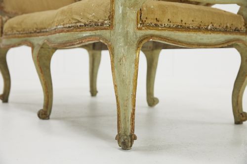 18TH CENTURY PAINTED ITALIAN VENETIAN SOFA - ADDITIONAL PHOTO 2