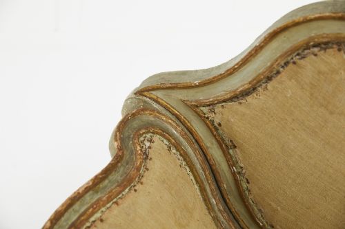 18TH CENTURY PAINTED ITALIAN VENETIAN SOFA - ADDITIONAL PHOTO 5