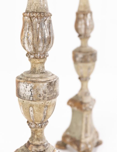 PAIR OF 18TH CENTURY ITALIAN SILVER GILT TORCHERES - ADDITIONAL PHOTO 1
