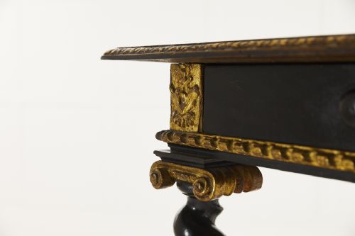 17TH CENTURY FRENCH EBONISED AND GILT BARLEY TWIST TABLE - ADDITIONAL PHOTO 4