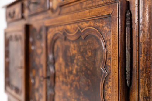 18TH CENTURY FRENCH FRUITWOOD AND BURR ASH BUFFET - ADDITIONAL PHOTO 2