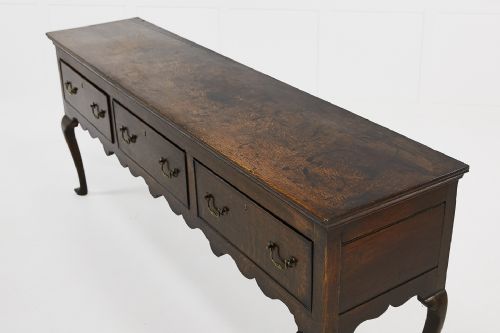 18TH CENTURY ENGLISH GEORGIAN OAK DRESSER BASE - ADDITIONAL PHOTO 2