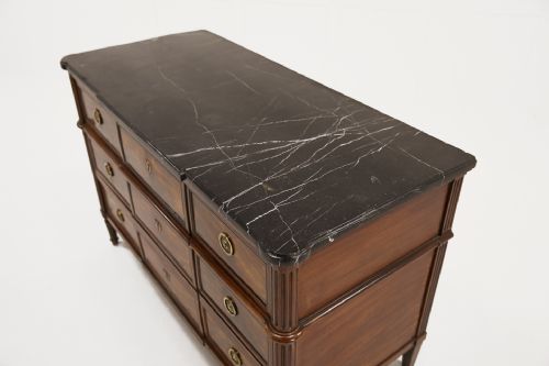 EARLY 19TH CENTURY FRENCH MAHOGANY COMMODE - ADDITIONAL PHOTO 2