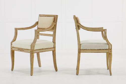 PAIR OF SMALL ITALIAN GILT AND PAINT CHAIRS - ADDITIONAL PHOTO 1