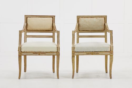 PAIR OF SMALL ITALIAN GILT AND PAINT CHAIRS - ADDITIONAL PHOTO 3