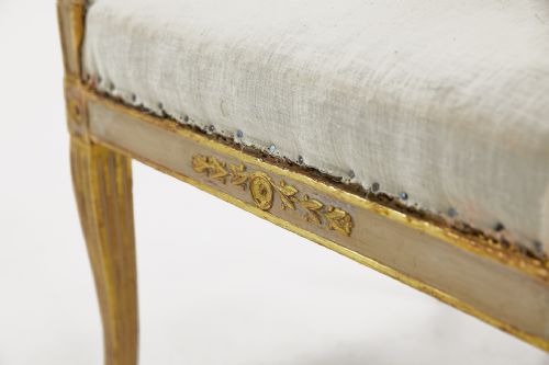 PAIR OF SMALL ITALIAN GILT AND PAINT CHAIRS - ADDITIONAL PHOTO 4