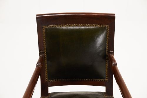 PAIR OF MAHOGANY 19TH CENTURY FRENCH LEATHER CHAIRS - ADDITIONAL PHOTO 3